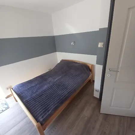 Semesterbostad Csalogany *